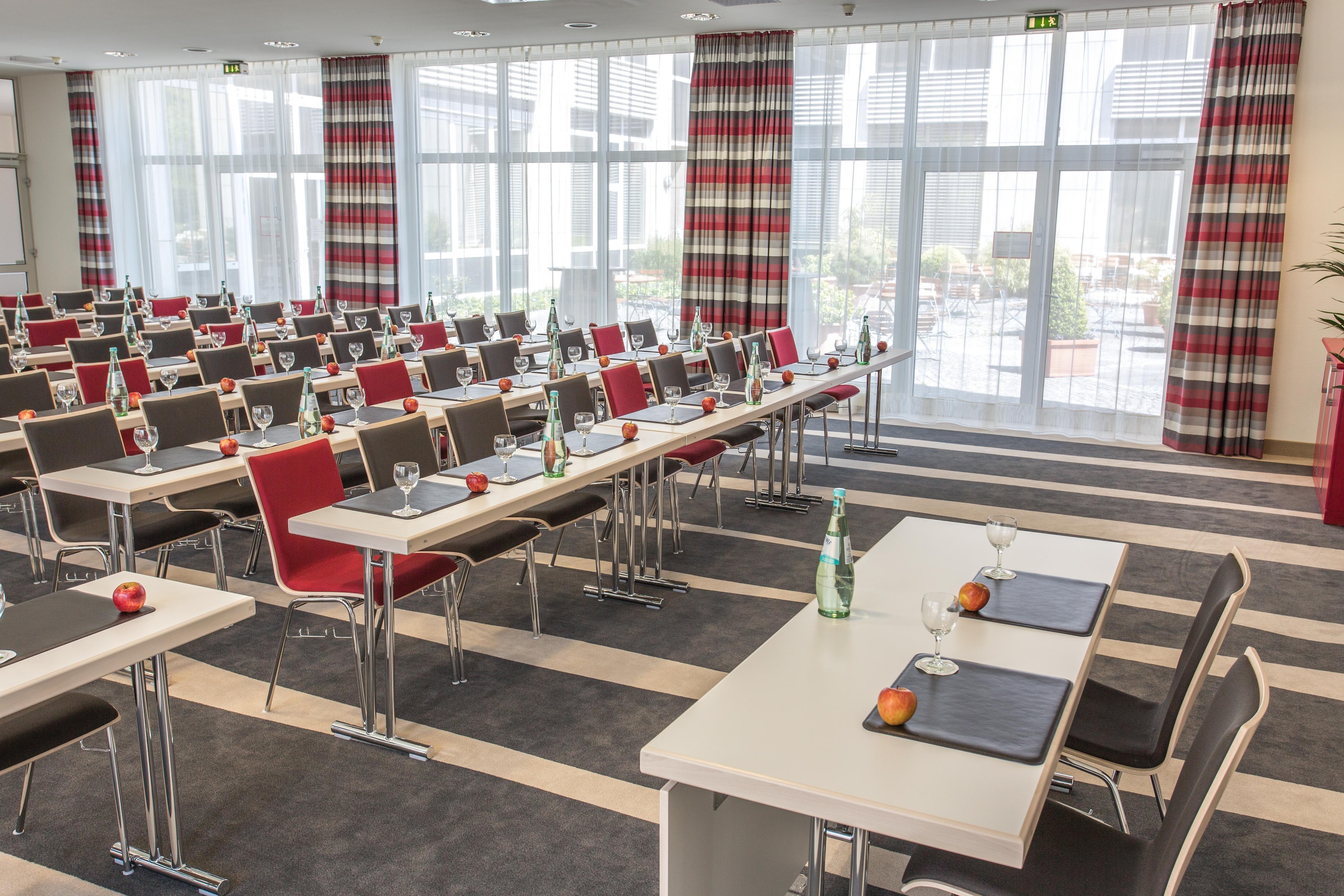 Holiday Inn Duesseldorf-Neuss By Ihg Eksteriør billede
